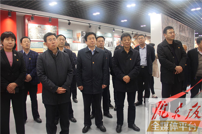 慶陽市人大常委會機關黨員干部赴環(huán)縣開展“追尋紅色足跡，踐行初心使命”主題黨日活動