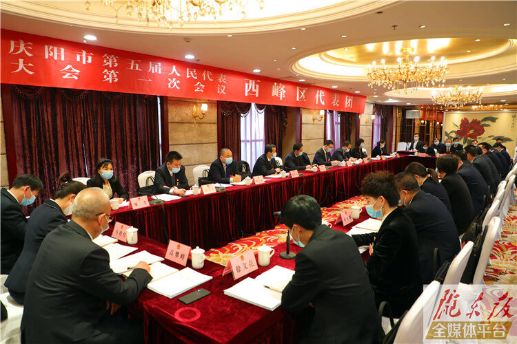 【聚焦兩會·圖集】履職盡責(zé)展風(fēng)采，市人大代表分團(tuán)審議市人大常委會和市法檢兩院工作報(bào)告