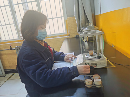 史瑩瑩_副本.jpg