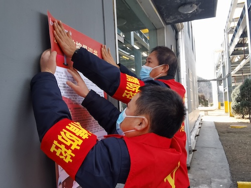 敬業(yè)奉獻(xiàn)，無悔青春做底色。.jpg